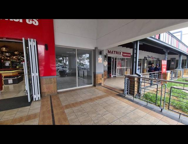 RETAIL PROPERTY TO RENT IN LYNNWOOD